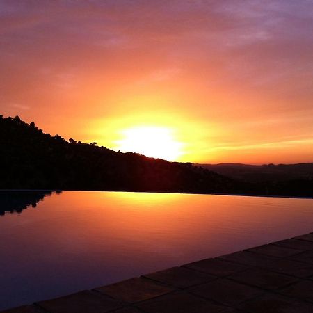 סהרה דה לה סיירה Hotel Rural Los Tadeos מראה חיצוני תמונה