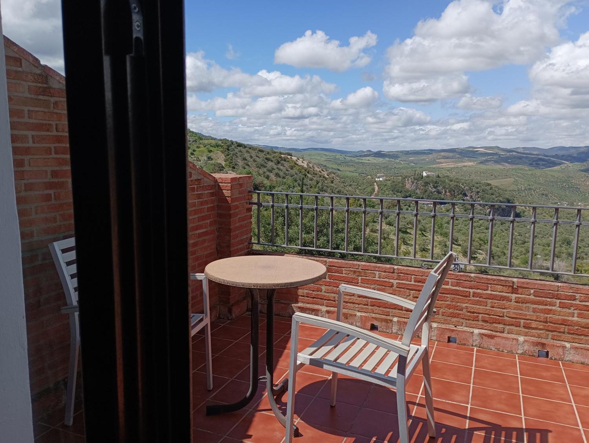 סהרה דה לה סיירה Hotel Rural Los Tadeos מראה חיצוני תמונה