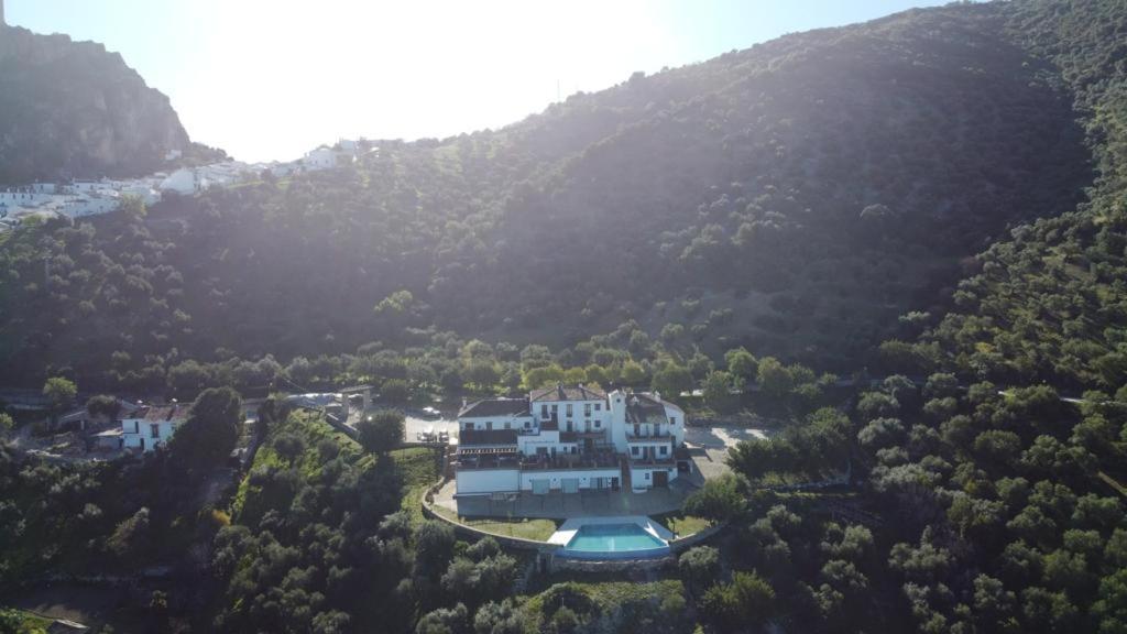 סהרה דה לה סיירה Hotel Rural Los Tadeos מראה חיצוני תמונה